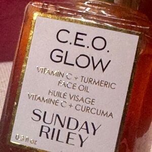 Sunday Riley c.e.o. Glow .3oz vit c & turmeric face oil